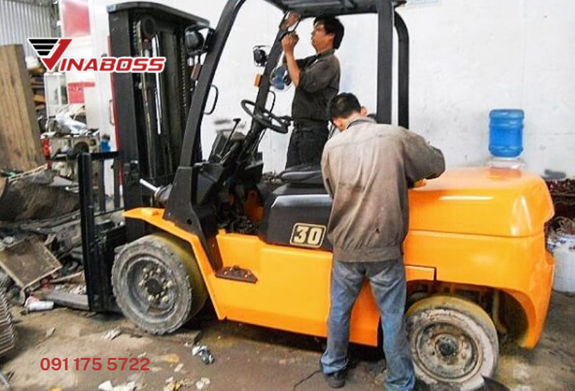Vinaboss - Dịch vụ sửa xe nâng Xuân Lộc nhanh chóng