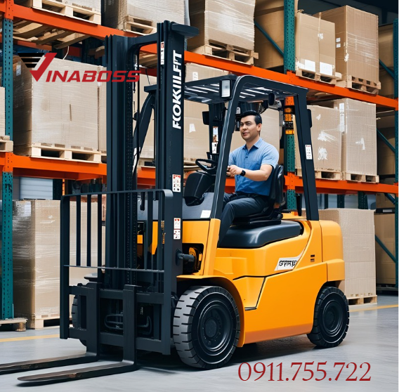 Sửa xe nâng tại xưởng máy Tân phú