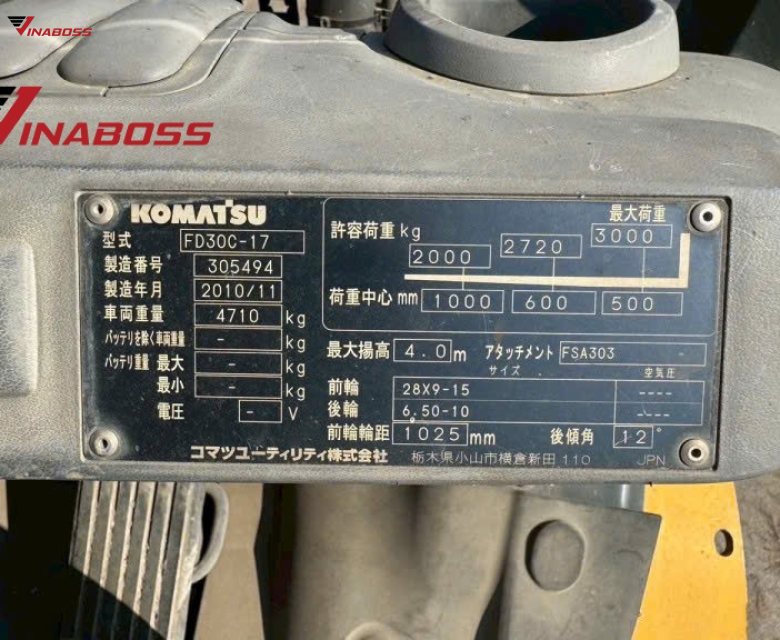 Xe nâng Komatsu FD30C-17
