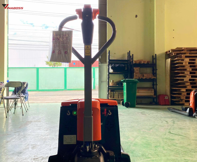 XE NÂNG ĐIỆN THẤP PWB15/20 NOBLELIFT