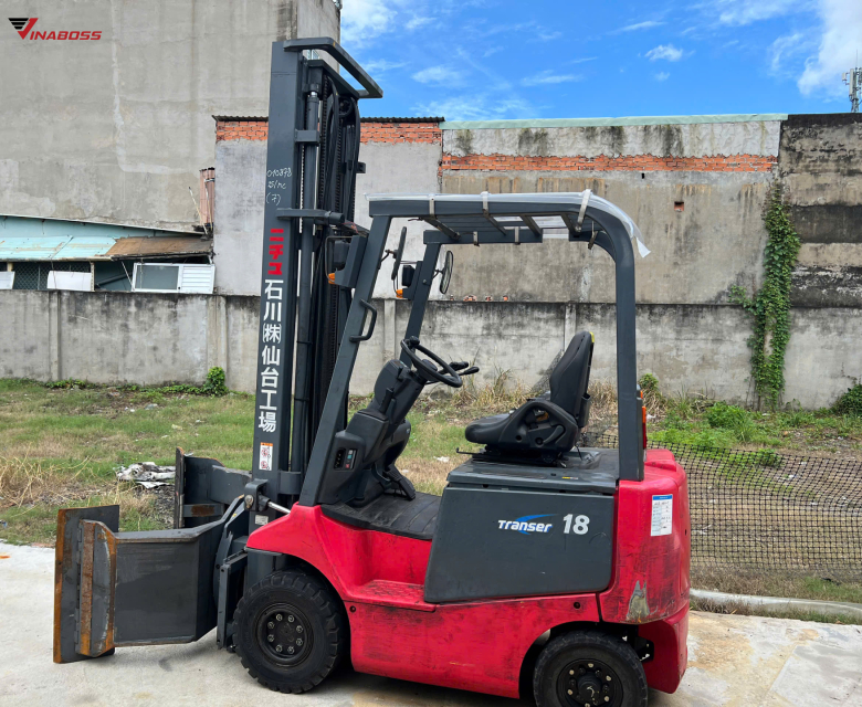 Xe Nâng Điện Kẹp Tròn Ngồi Lái NICHIYU FB18PN