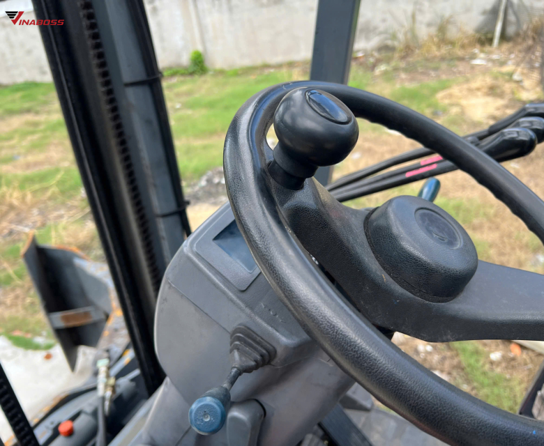 Xe Nâng Điện Kẹp Tròn Ngồi Lái NICHIYU FB18PN