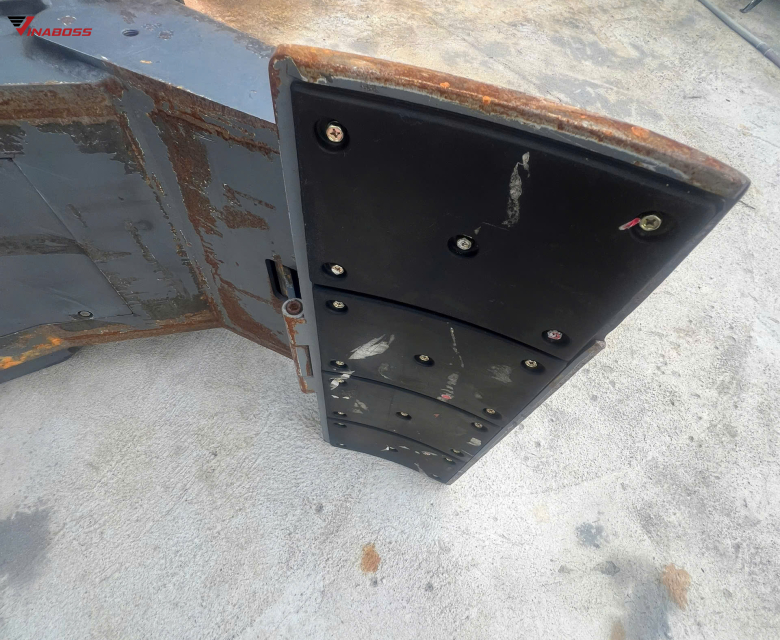 Xe Nâng Điện Kẹp Tròn Ngồi Lái NICHIYU FB18PN