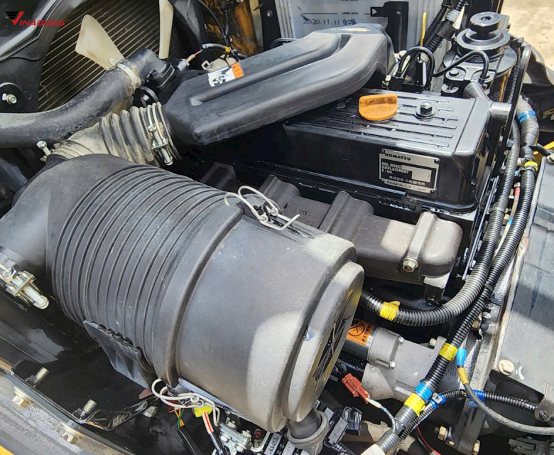 Xe Nâng dầu Komatsu Model FD30-17