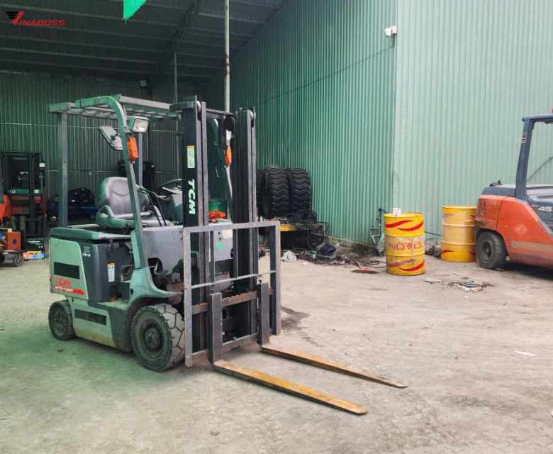 Xe Nâng Điện Ngồi Lái TCM FB15-7