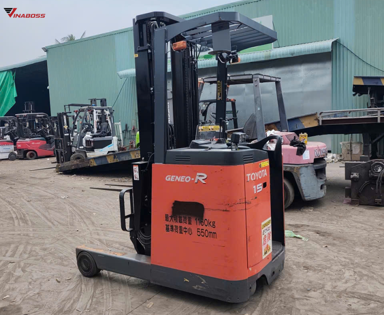 Xe Nâng Điện Đứng Lái 1.500kg TOYOTA 7FBRS15